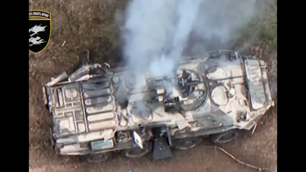 Two BTR-82 Destroyed near Krynky, Kherson Region