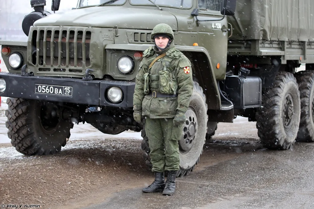 A kamikaze drone hit a cluster of occupiers in the Kherson region (Video)