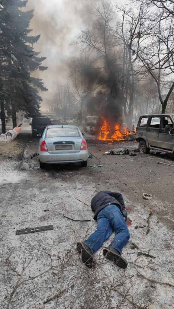 Explosions rang out in occupied Donetsk – there are casualties (Video)