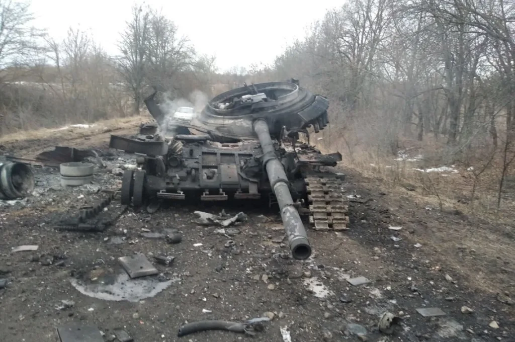 Fighters of the 63rd Brigade smashed a Russian armored column in the Kremin direction (Video)